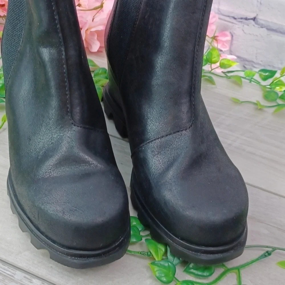 SOREL Joan of Arctic Wedge lll Chelsea Boot NWOB